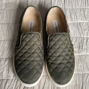 Authentic Steve Madden Ecentrcq Sneaker